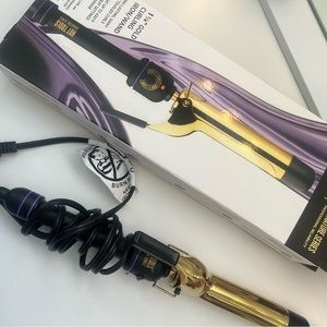 Hot Tools Signature Series 1 1/4 Gold Curling Iron